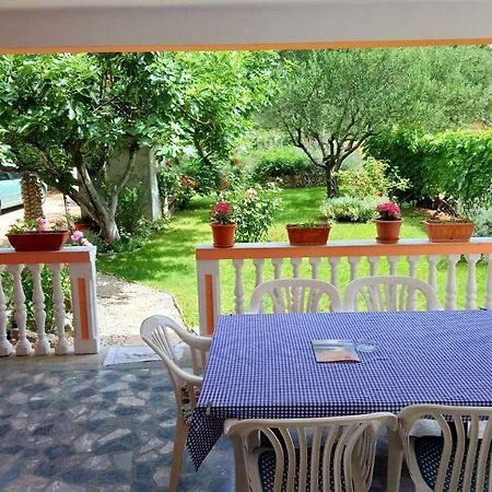 Apartmani Nimcevic Biograd Na Moru Luaran gambar
